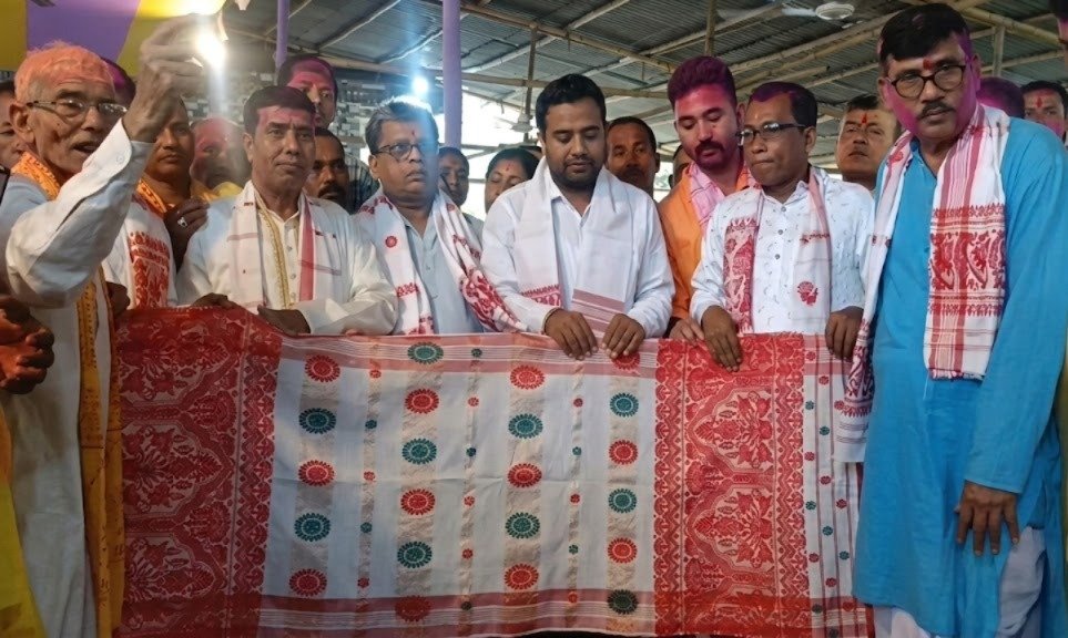 Special Assam Gamosa Auctioned for Rs 2.4 Lakh Highlights Cultural Significance
